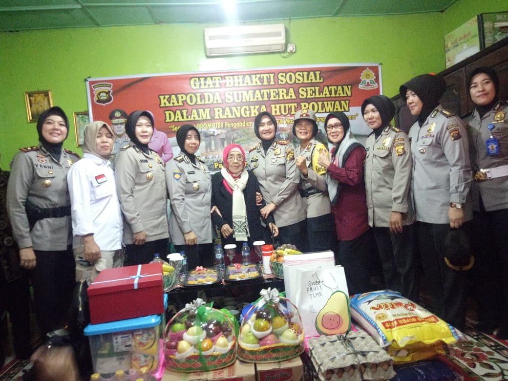 Bhakti Sosial HUT Polwan Ke-71 Polda Sumsel, Purnawirawan Rohaya Titip 3 Petikan