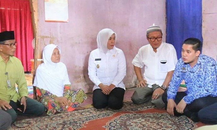 bedah rumah gratis , Pemkot Palembang