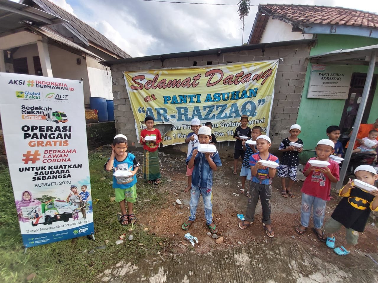 Operasi Pangan Gratis untuk Warga Prasejahtera