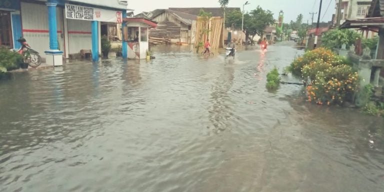 Berita Banjir , Berita Seputar Oku Selatan , Limbah