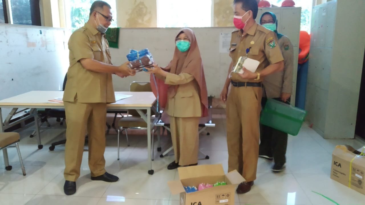 BLK Muara Enim Sumbang 1.500 Masker