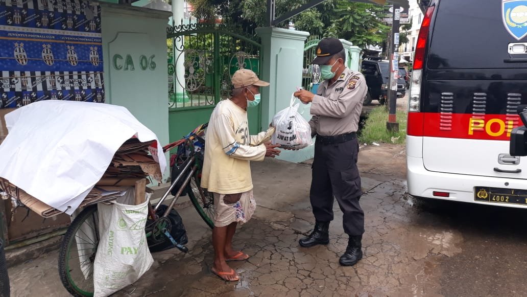 Niat Lurus Polda Sumsel Sampaikan Bantuan Dampak Covid 19