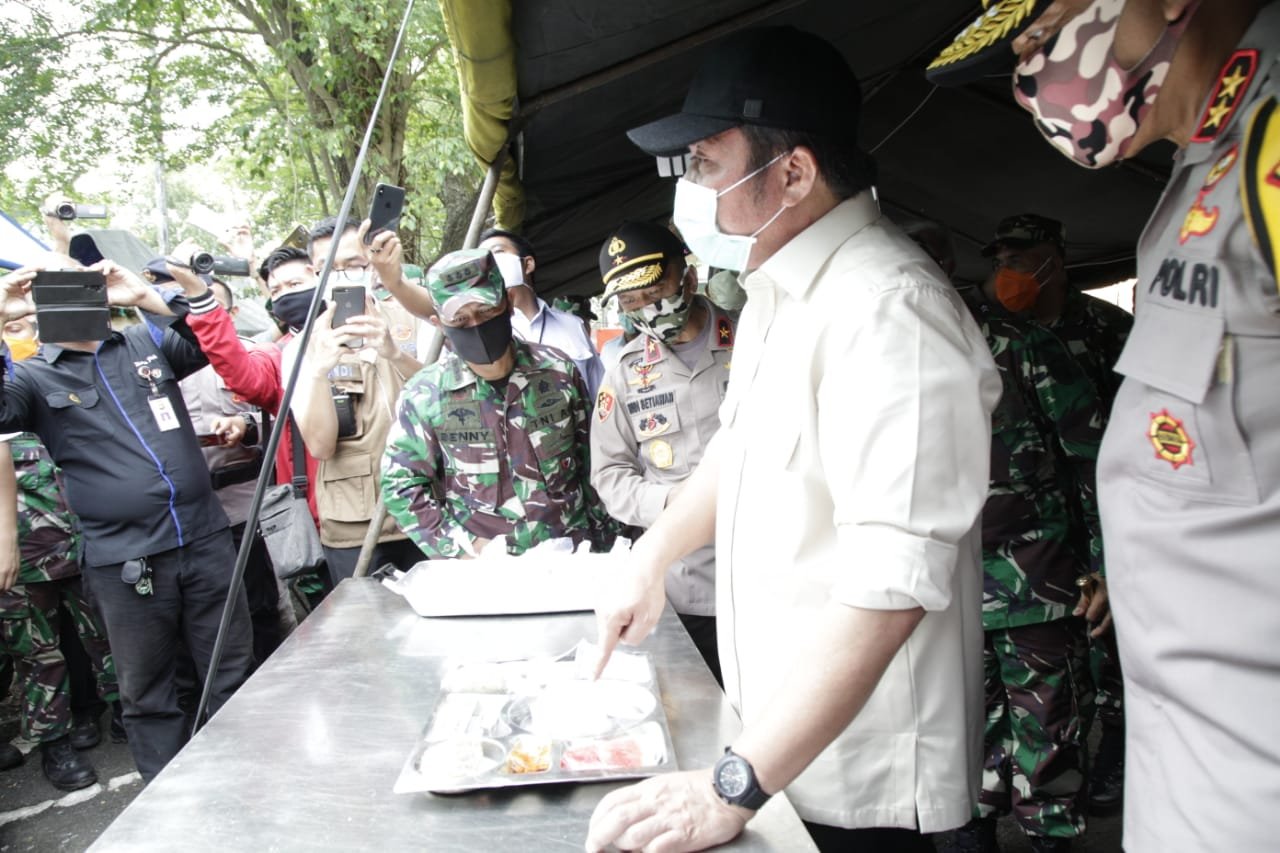 Dapur Umum Bagi Warga Miskin Baru Terdampak Covid-19