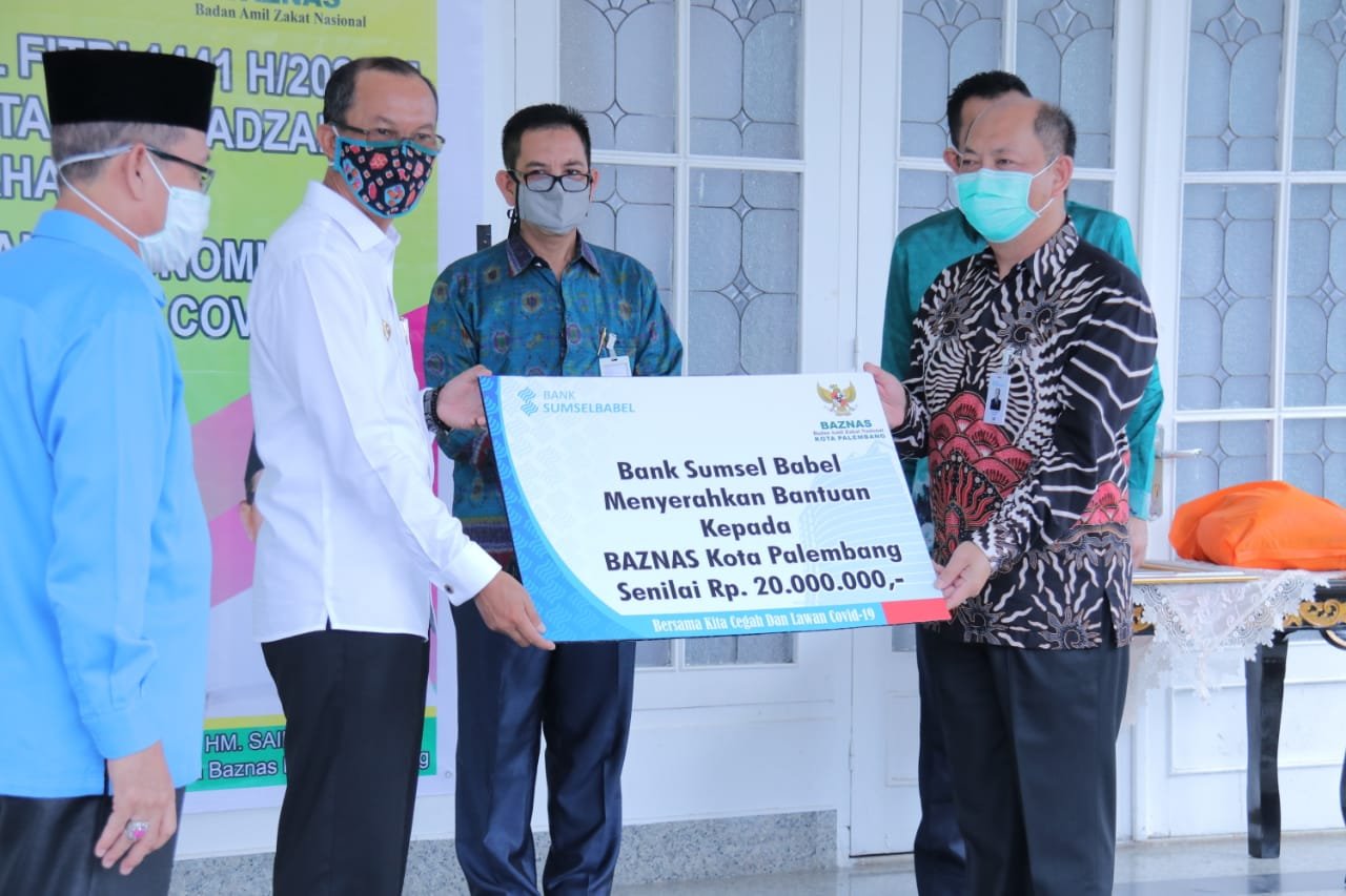BSB Salurkan 1.500 Paket Sembako untuk Pasukan Kuning