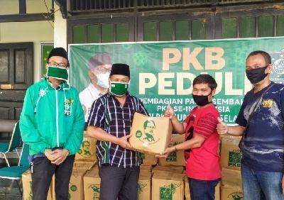 PKB Menyadari Kesusahan Rakyat Sumsel, 10 Ribu Paket Diserahkan