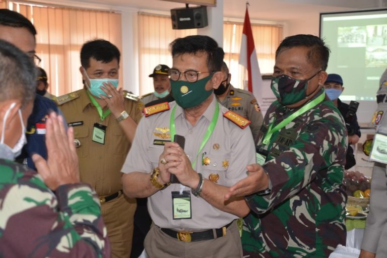 Guberur Jabar , menteri pertanian RI , Pangdam III/ Siliwangi