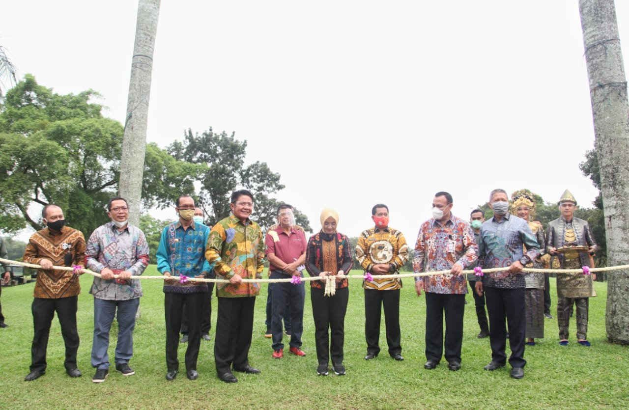 Gubernur Sumatera Selatan H Herman Deru