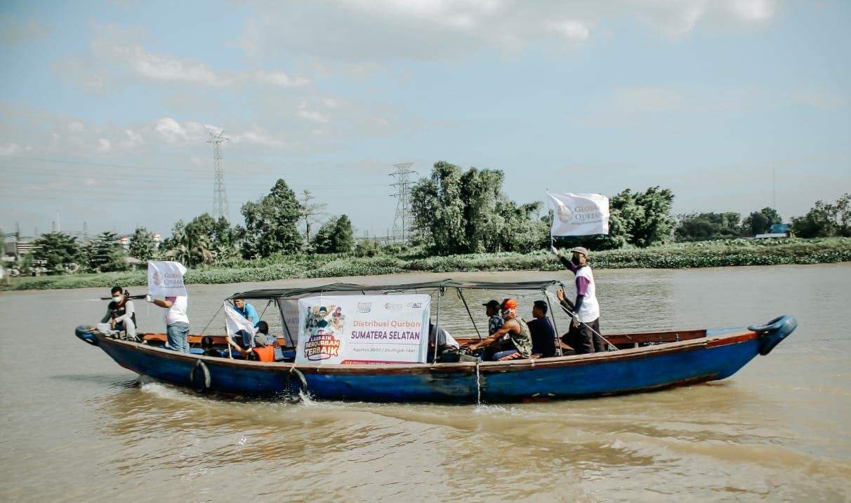Global Qurban Hadir Sapa Warga Pulau Borang