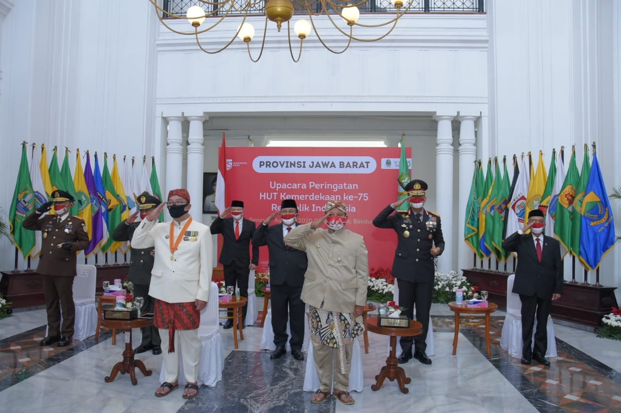 Detik-detik Proklamasi , Gedung Sate Bandung , Kapolda Jabar , Protokol kesehatan , Upacara 17 Agustus