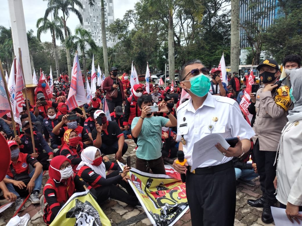 Demo , DPRD Sumsel , Nikeuba