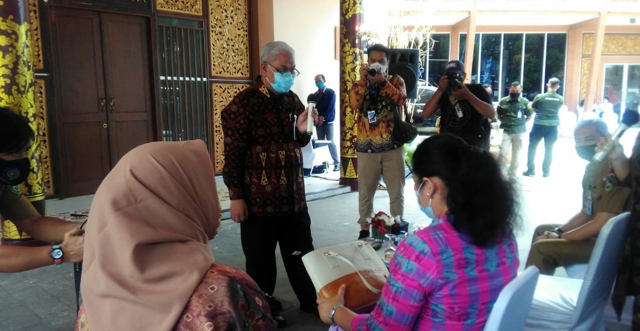 Bantuan UMKM , UMKM