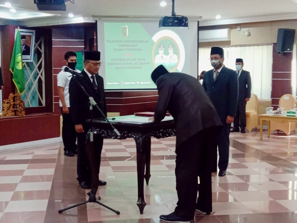 Dinas Kesehatan , Pejabat Fungsional , Pelantikan , Sekda Muba Drs H Apriyadi MSi