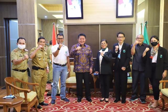 emosional , Jakabaring Sport City , Olahraga Mahal , Triwatty Marciano , venue berkuda