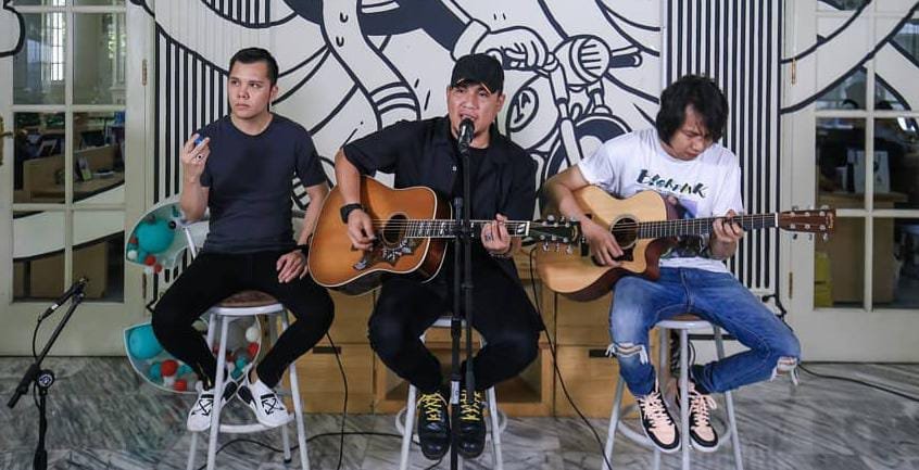 Armada , Chord Gitar , Lagu Armada , lagu asal kau bahagia , Musisi Palembang , Youtube Armada