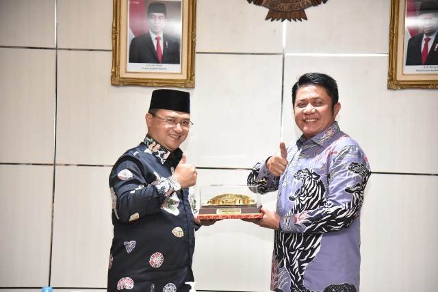 Bahtera Sriwijaya , Bangka , feasibility study , Focus Group Discussion , investor , Jembatan Bahtera Sriwijaya , Kepulauan Babel , Komoditas , sektor pariwisata , spektakuler
