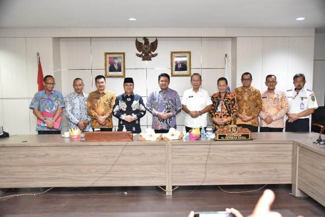 Proyek Jembatan, Bahtera Sriwijaya