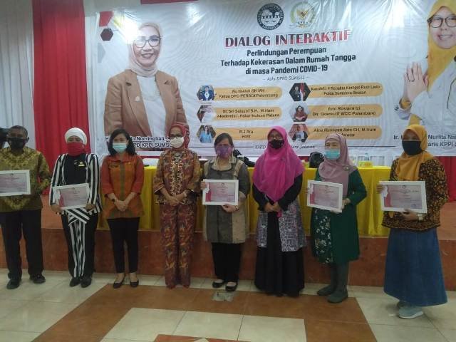 Dialog Interaktif , Direktur WCC , DPD KPPI , faktor ekonomi , Gugatan Cerai , Kaukus Politik Perempuan Indonesia , menggugat cerai , Pandemi Covid-19 , pola pikir