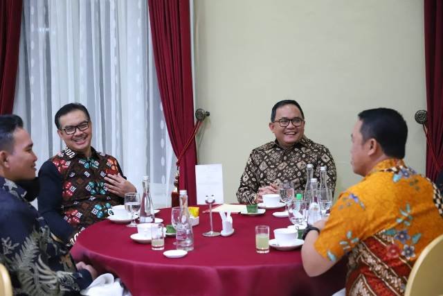 Bupati Musi Banyuasin , Kepala BKKBN , Penghargaan Manggala Karya Kencana , Penghargaan Pelayanan Sejuta Akseptor