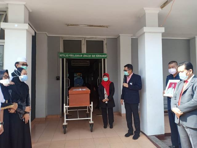 Covid-19 , Protokol kesehatan , RSMH Palembang , Tenaga Medis , TPU Nagaswidak