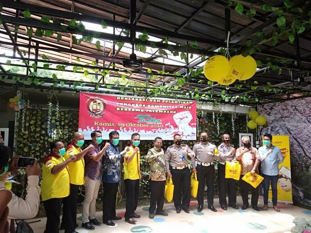 aplikasi maxim, maxim untuk food, ojek online, Komunitas Maju Bersama, promosi Maxim di Palembang, Devoplement Head Maxim Palembang