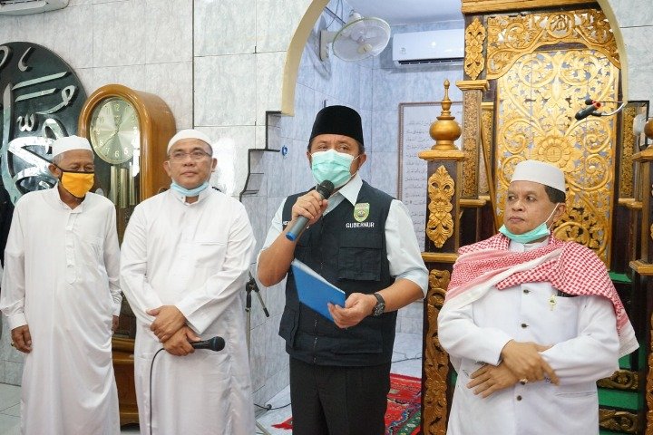 Imbauan terkait protokol kesehatan , manfaat dari safari Jum'at , Safari Jumat