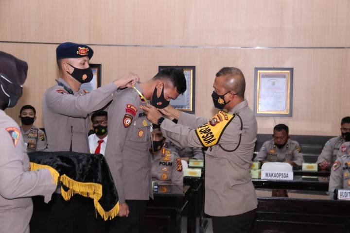 Melaksanakan Protokes Covid 19 , Oprasi Pekat Musi Tahun 2020 , pelayanan prima kepada masyarakat , Ruang Rekonfu Kapolda Sumsel