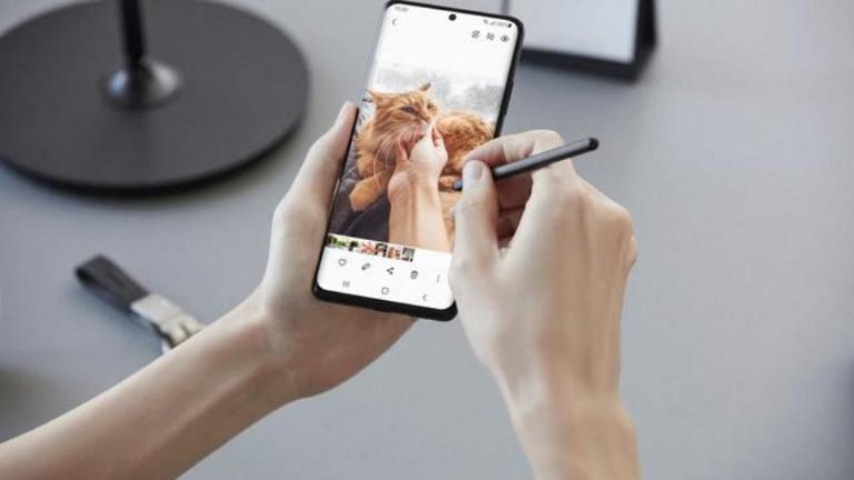 Fitur Space Zoom , Samsung Galaxy S21 , Tiga Kamera Galaxy S21