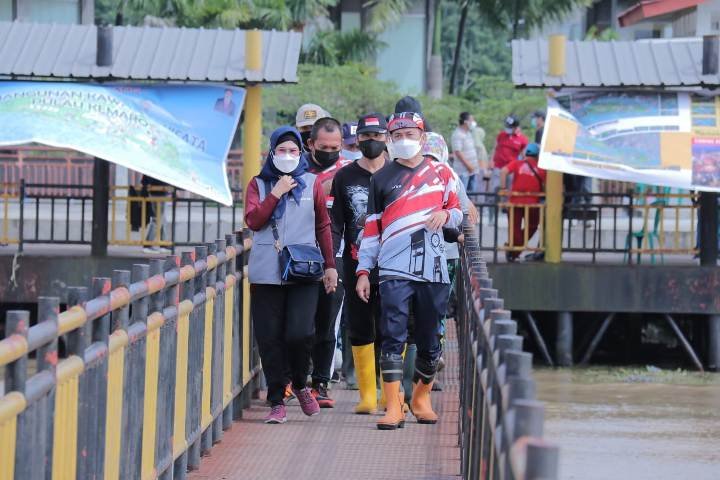 Goro Pulau Kemarau, Pusat Wisata Air