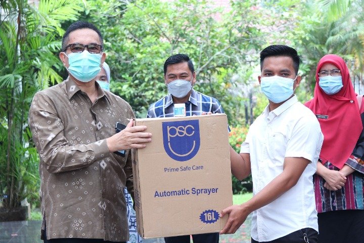 bantuan alat kesehatan