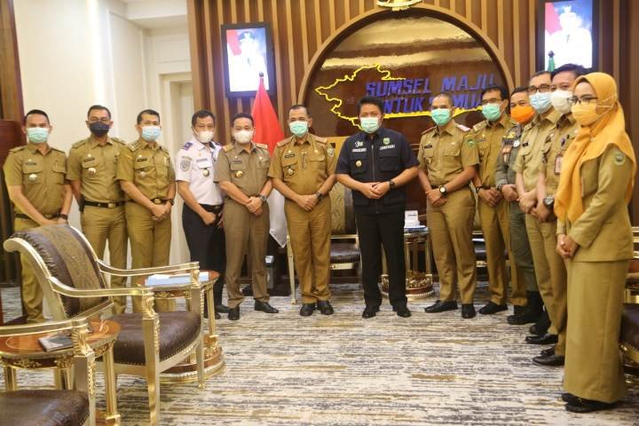 Ikatan Keluarga Alumni Pendidikan Tinggi Kepamongprajaan, Memajukan Pemerintahan dan Melayani Masyarakat