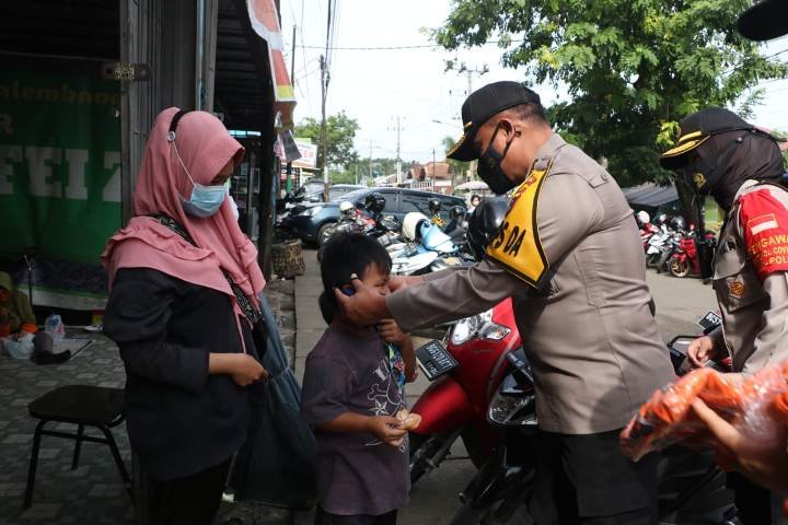 Kampanye Penggunaan Masker , menekan penyebaran virus corona , pemahaman masyarakat