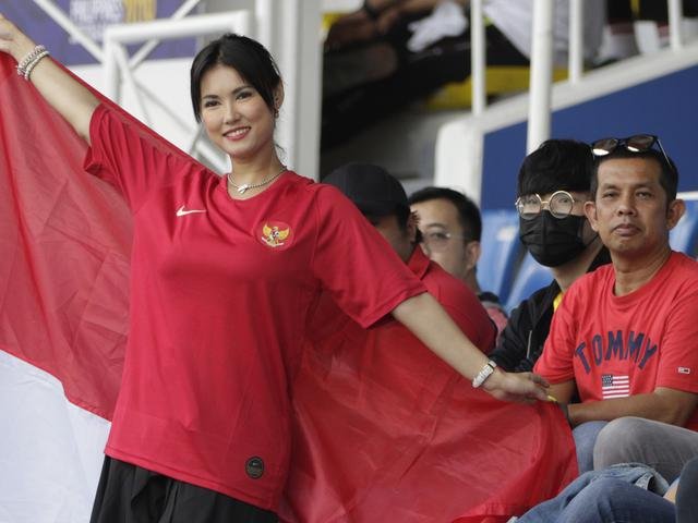 buku pelajaran anak sekolah , Miyabi di Youtube , Youtube DAISUKE BOTAK