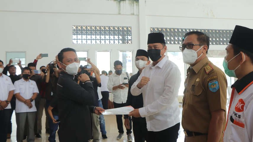 Popo Ali Menangkan Pilkada, Popo Ali Hadi Dalam Rapat Pleno