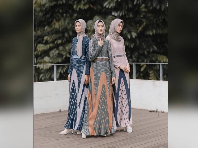 kategori fashion di Google