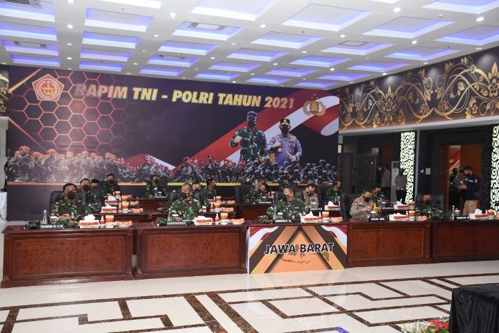 keamanan didalam negeri , operasi penegakan hukum , Sinergi TNI-Polri