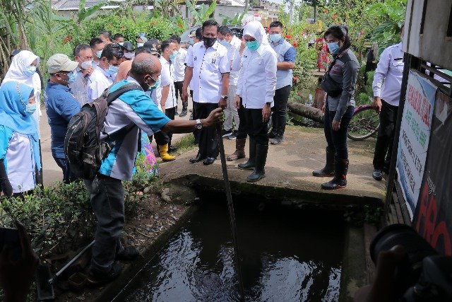 saluran air tertutup pembangunan perumahan