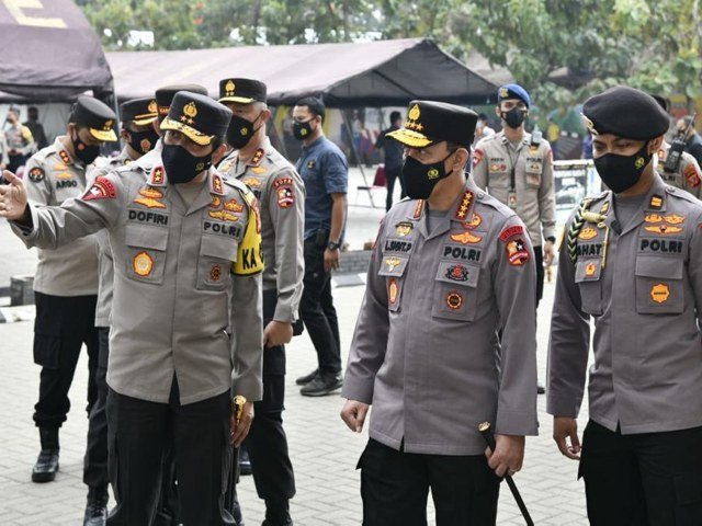 jajaran polda jabar , pelaksanaan vaksinasi Covid-19 , Peningkatan Sinergitas Antara TNI-Polri , sebagai garda terdepan