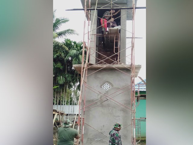 masjid ini akan memiliki menara , Menara Masjid Nurul Iman , Renovasi Masjid Nurul Iman