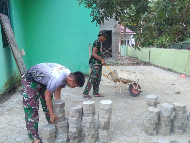 dinding pagar masjid , pemasangan kaping blok , Proggres pengerjaan kaping blok