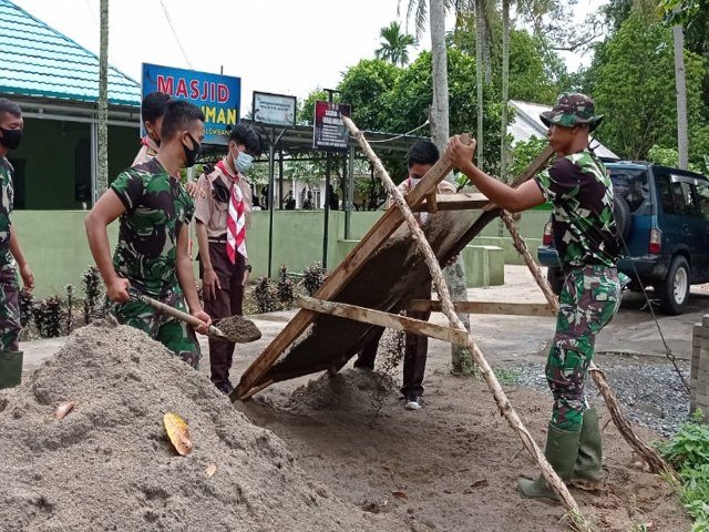 Akhir Pekan Kegiatan Pramuka , giat gotong royong bersama warga , Pramuka Saka Wira Kartika