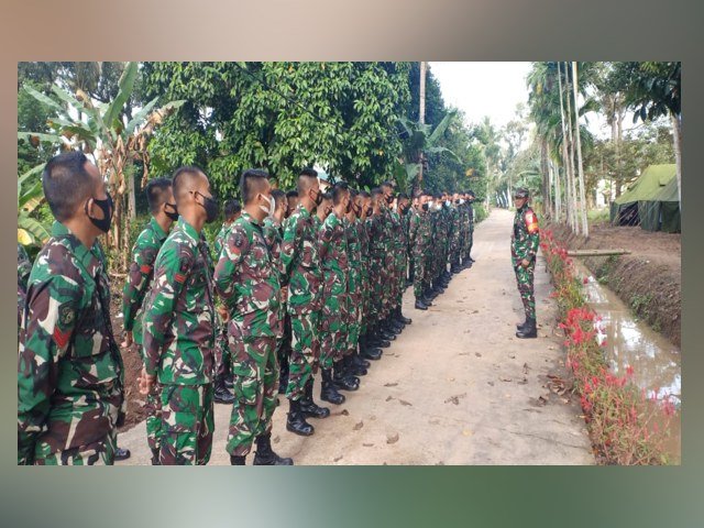 Hari libur nasional , kepentingan masyarakat banyak , Sasaran Program Fisik TMMD ke-110 , TMMD Ke-110 Apel Pagi dan Berdoa , TMMD ke-110 Kodim 0418 Palembang , yel-yel tanda penyemangat