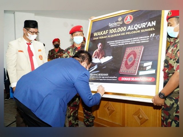 Wakaf 1000 alquran
