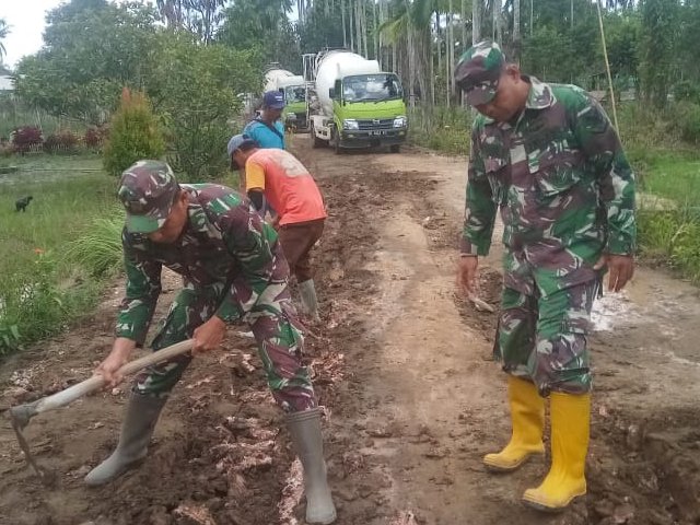 akses menuju program TMMD , mengalami kerusakan , Perekonomian Warga