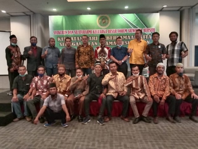 anggota forum sriwijaya berseri, fsb mengadakan acara silahturahmi