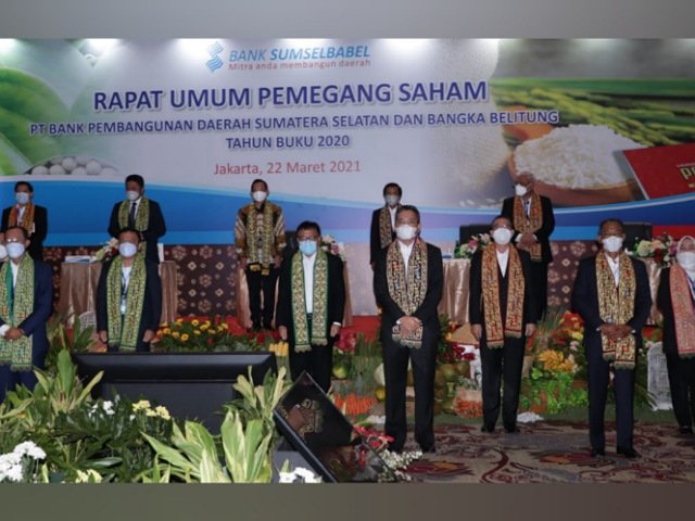 Badan Usaha Milik Daerah , meningkatkan pelayanan publik , Rapat Umum Pemegang Saham , stabilitas perekonomian