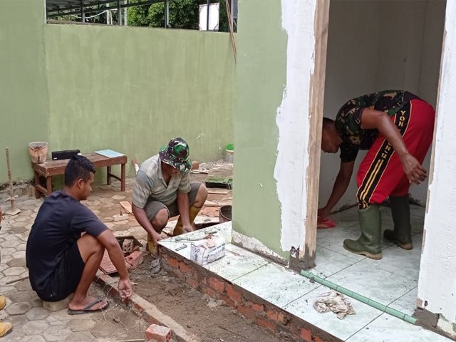 Menara Masjid Nurul Iman , Pemasangan keramik