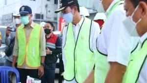 restorasi Sungai Sekanak Lambidaro