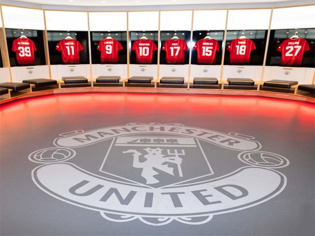 #StopOnlineAbuse , insiden rasisme , Liga Premier , Manchester United , menerima pelecehan online , platform media sosial