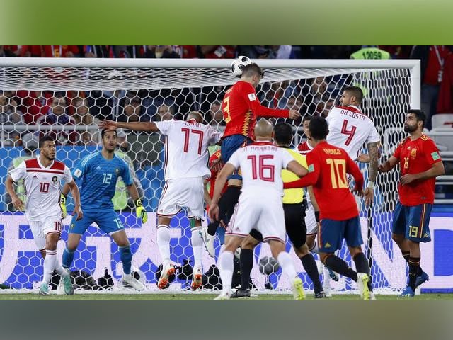 Spanyol Puncaki Klasemen Grup B