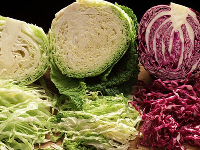 manfaat dari sayur kol , membuat kulit lebih sehat , menjaga kesehatan kulit , menurunkan tekanan darah